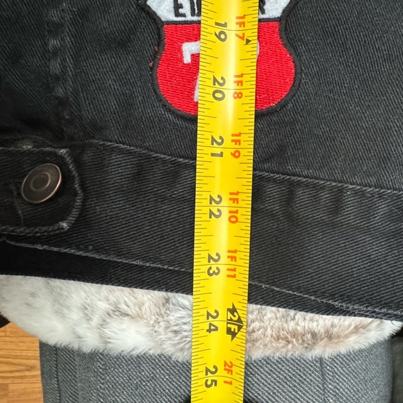 Distressed Denim Patchwork Jean Jacket Small Unisex Streetwear Retro Look Black - Picture 15 of 16